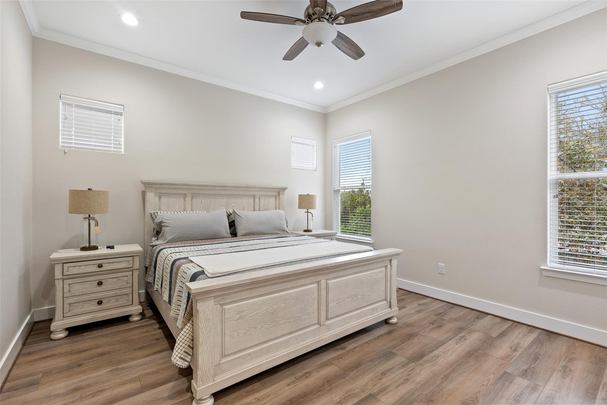 3160 Lakeview Dr, Canyon Lake, TX 78133