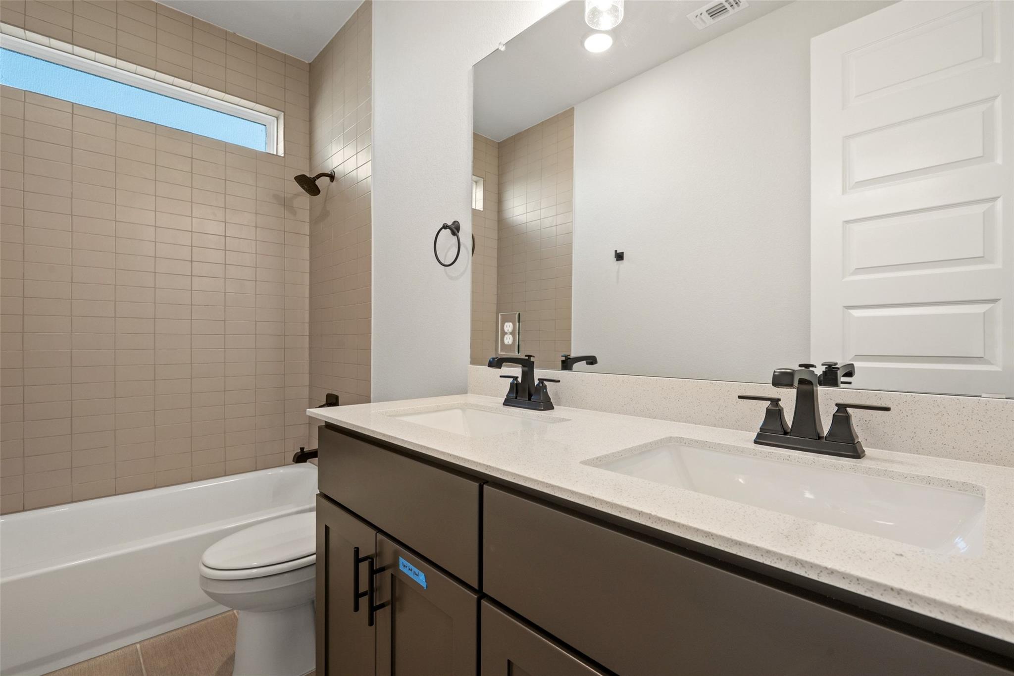 344 Brandywine Road, Hutto, TX 78634