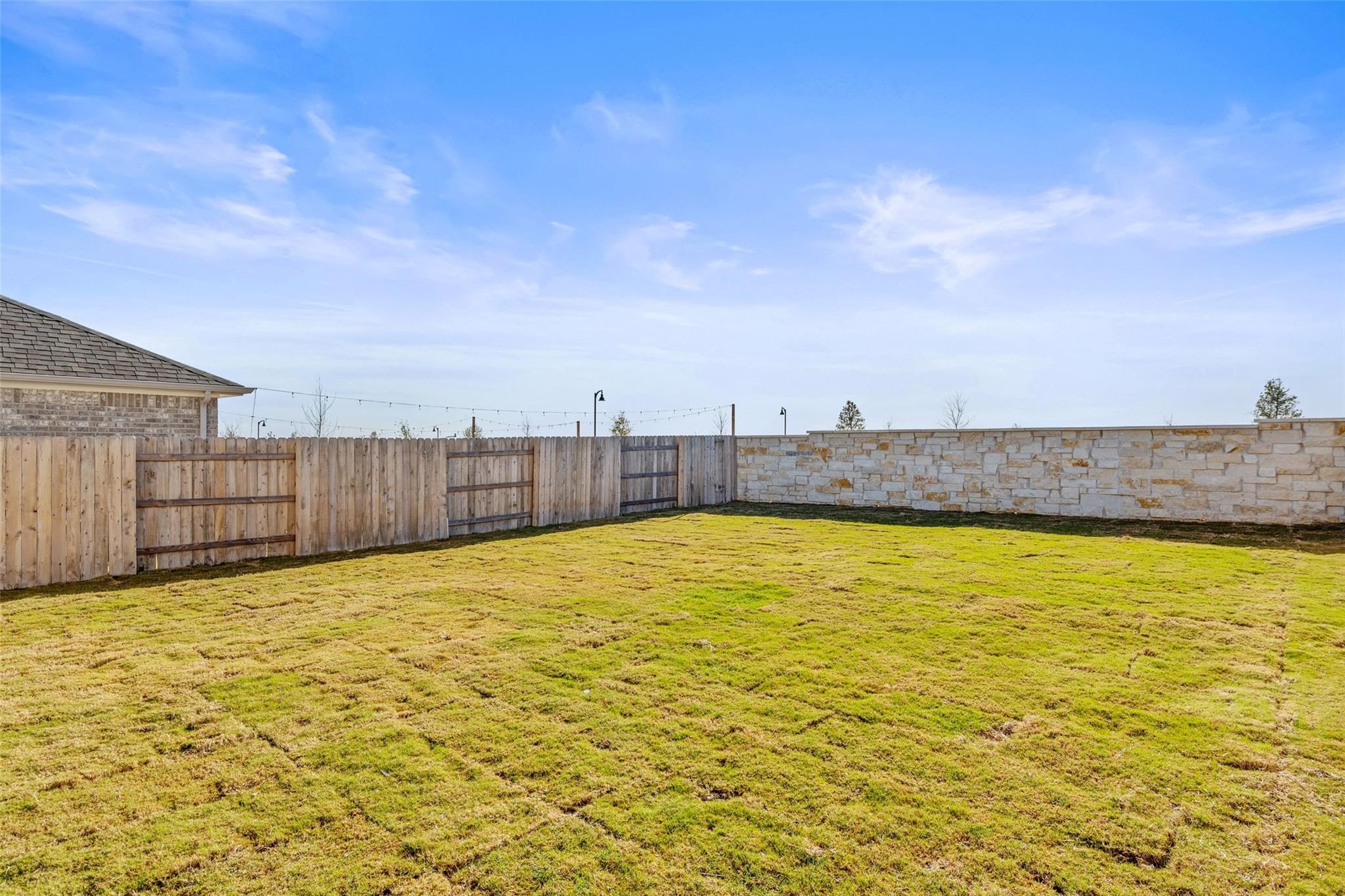 344 Brandywine Road, Hutto, TX 78634