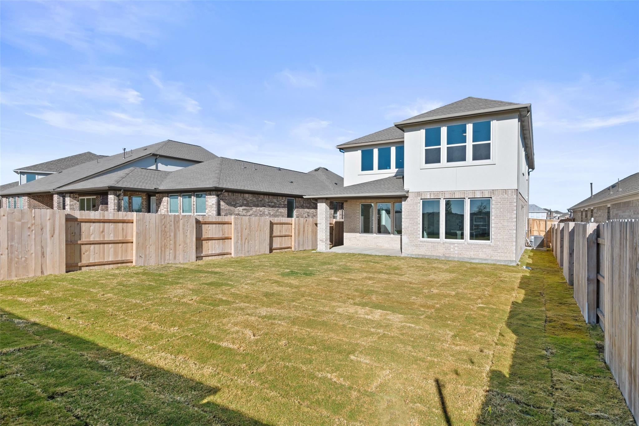 344 Brandywine Road, Hutto, TX 78634