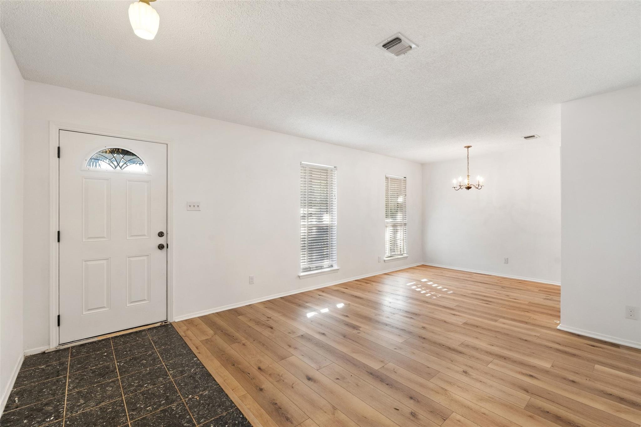 2611 Choctaw Trl, Austin, TX 78745