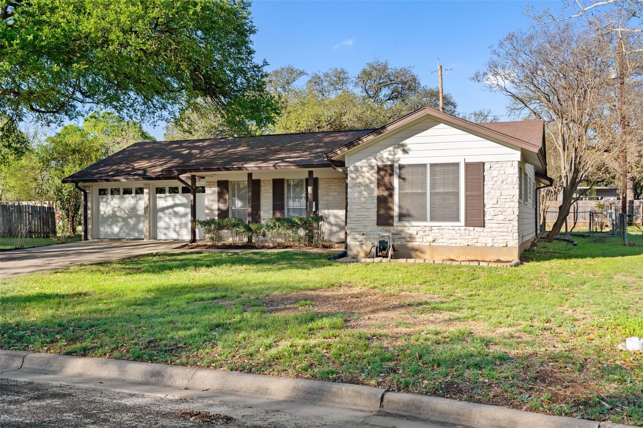 2611 Choctaw Trl, Austin, TX 78745