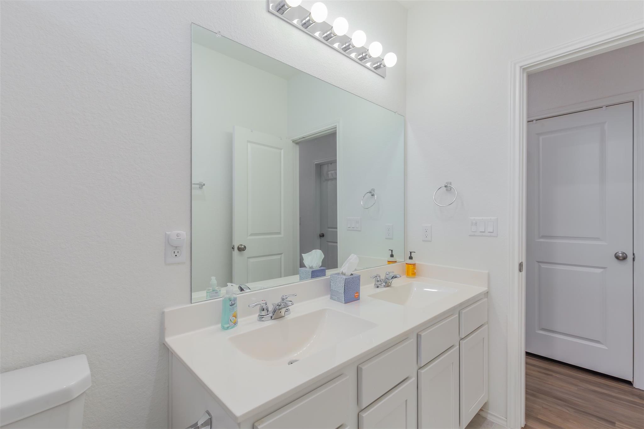 1123 Winifred Dr, Austin, TX 78748