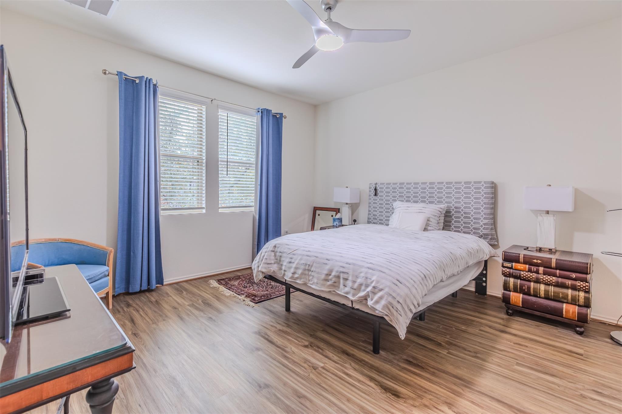 1123 Winifred Dr, Austin, TX 78748