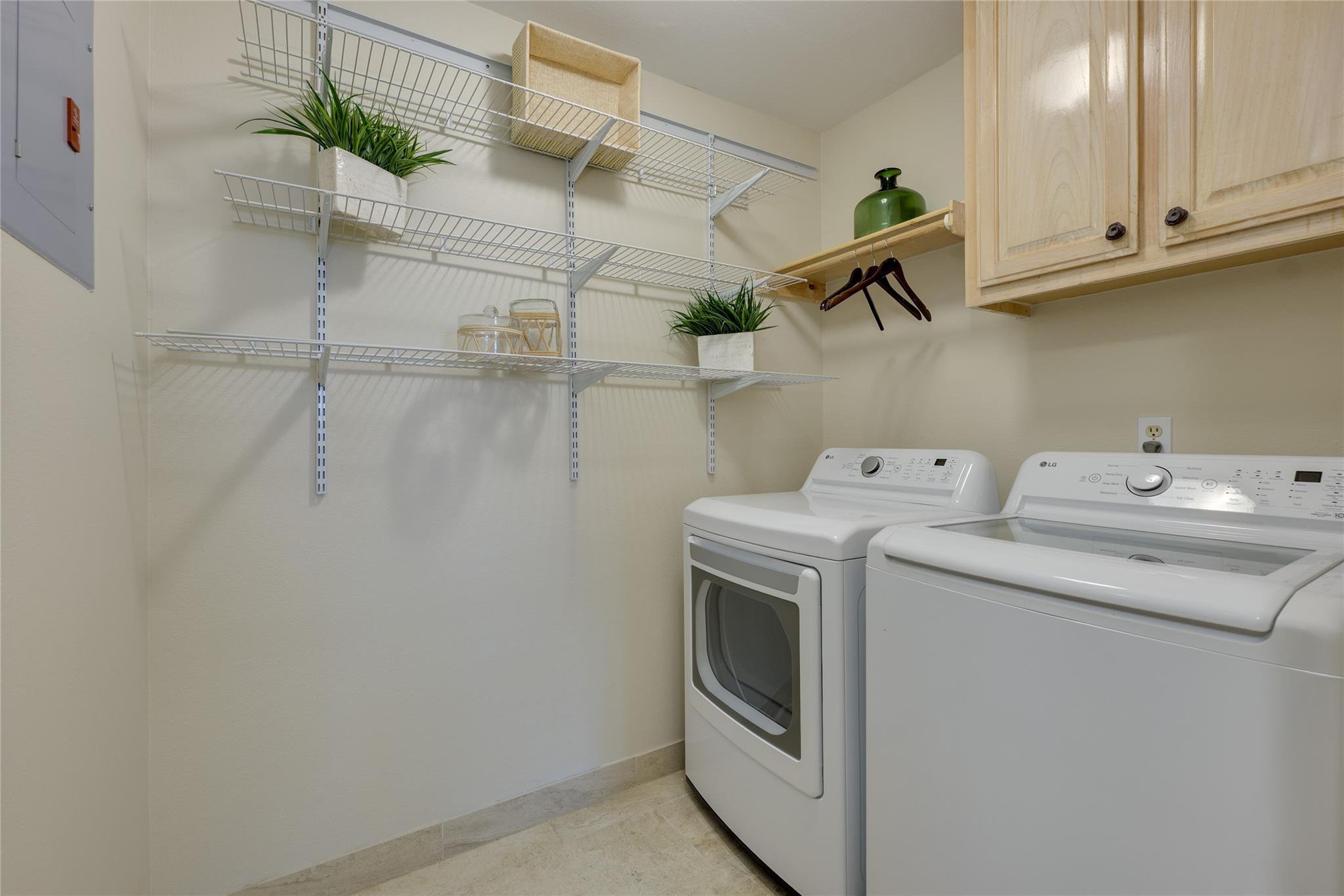 6703 Lakewood Point Cv, Austin, TX 78750