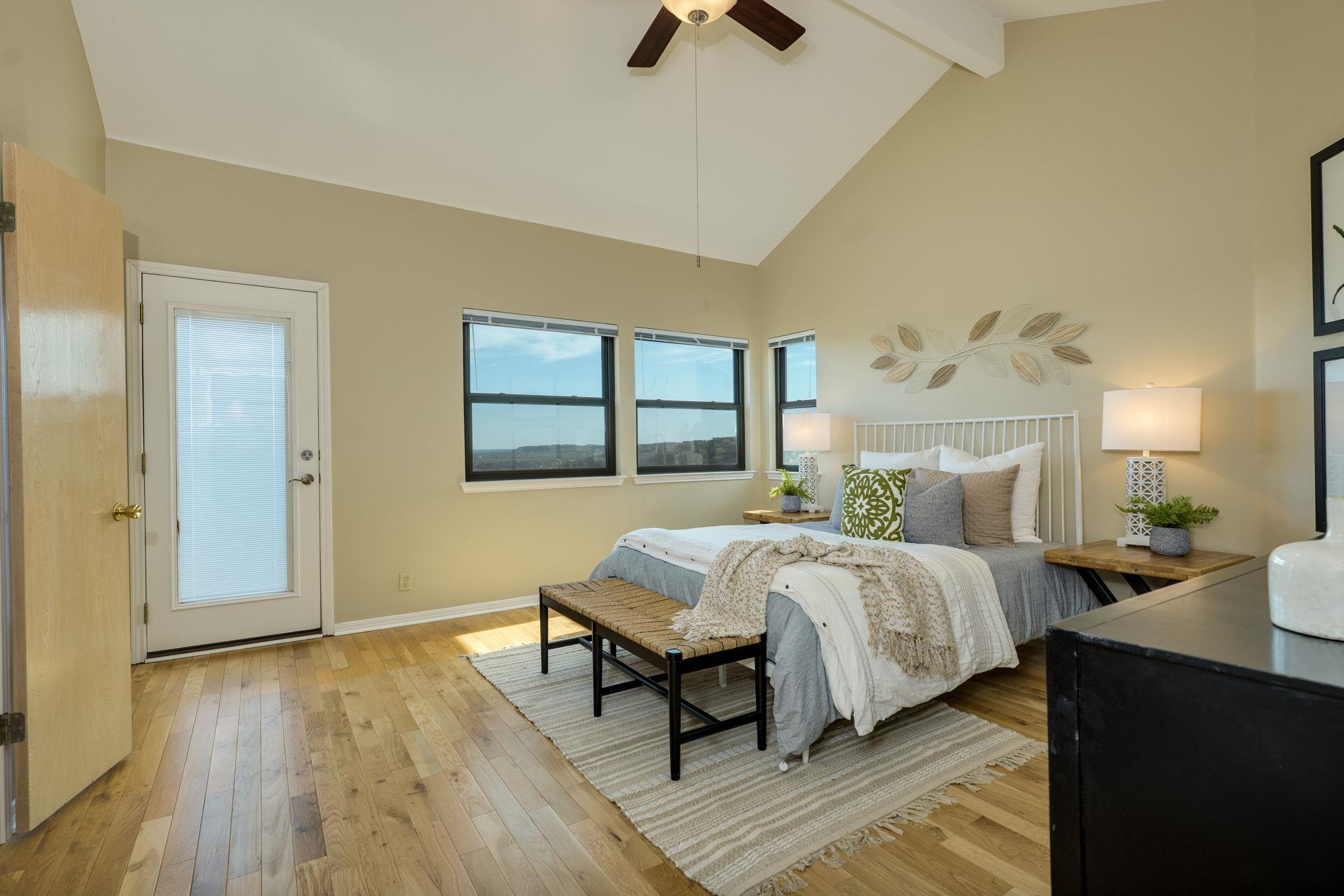 6703 Lakewood Point Cv, Austin, TX 78750