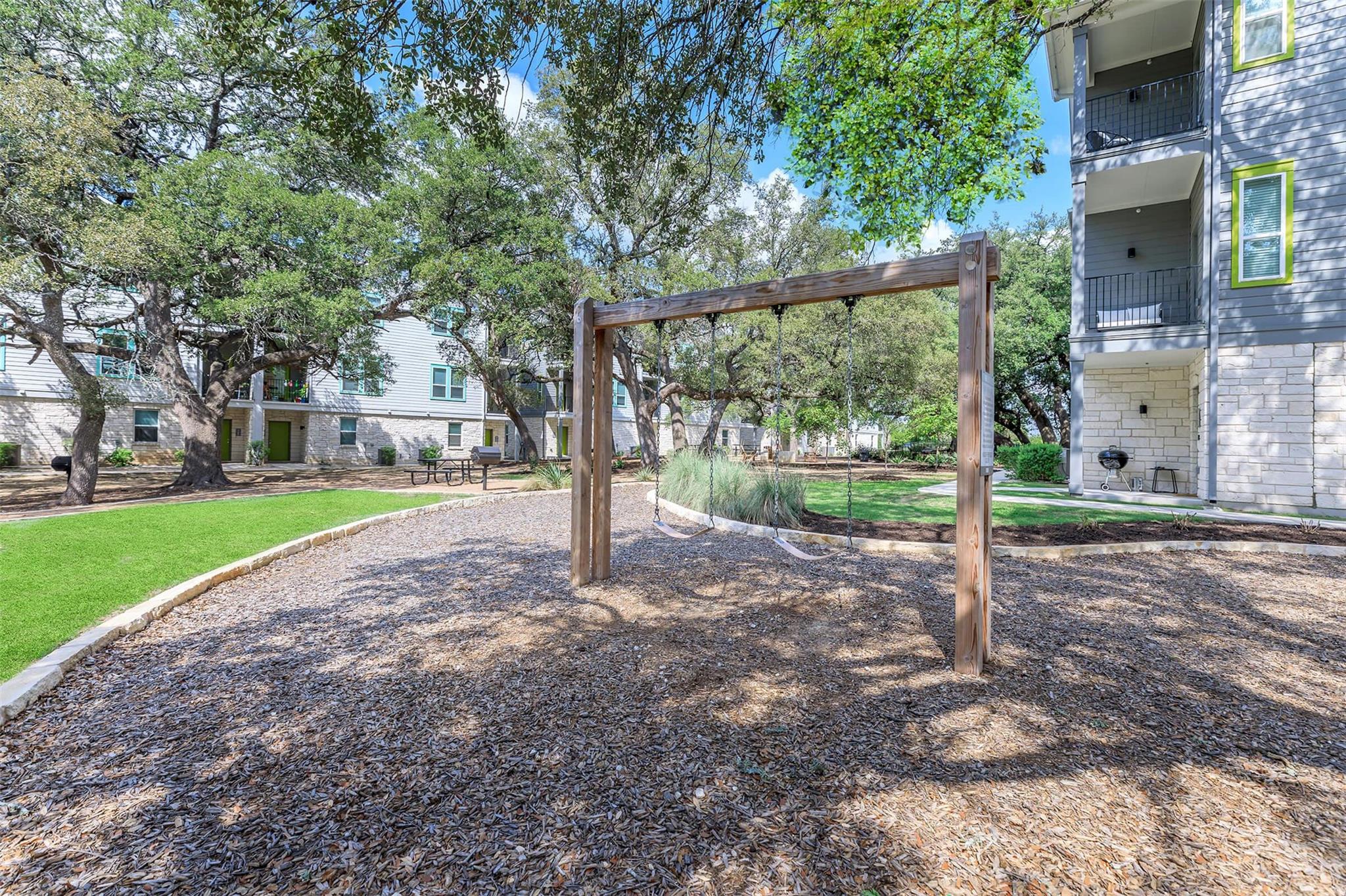 680 Naumann DR #A1 # A1, Leander, TX 78641