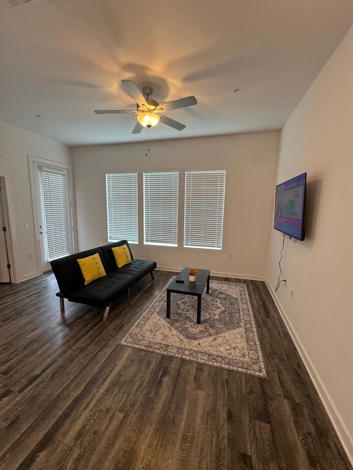 680 Naumann DR #A1 # A1, Leander, TX 78641