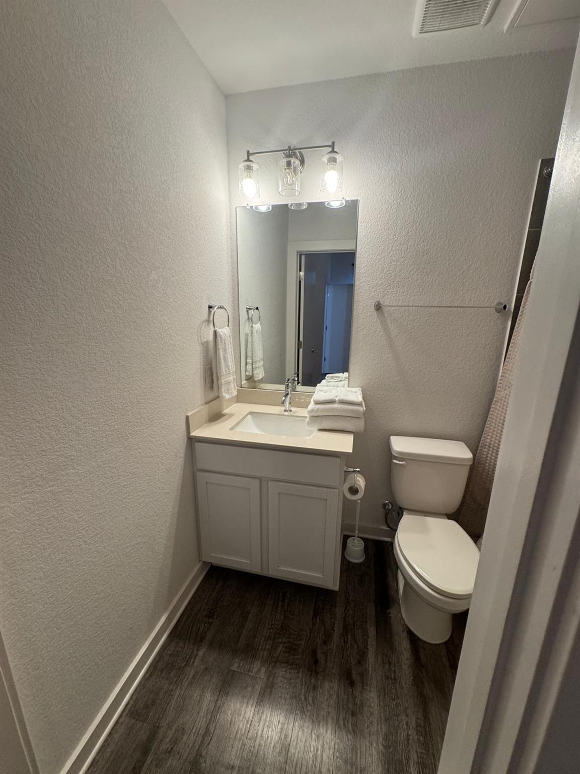 680 Naumann DR #A1 # A1, Leander, TX 78641