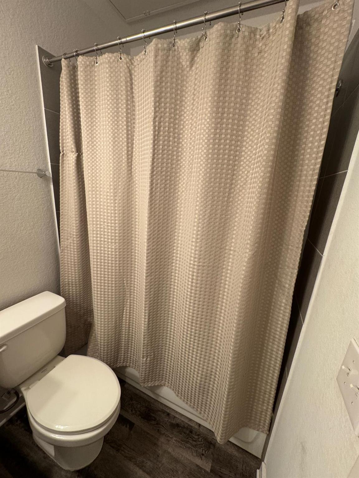 680 Naumann DR #A1 # A1, Leander, TX 78641