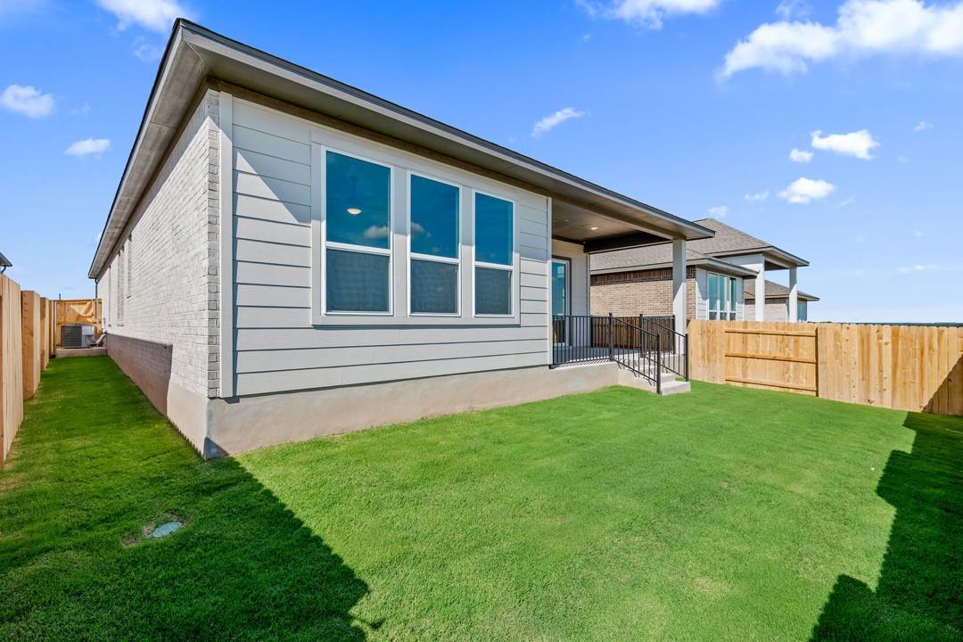 608 Leeland Drive, Liberty Hill, TX 78642