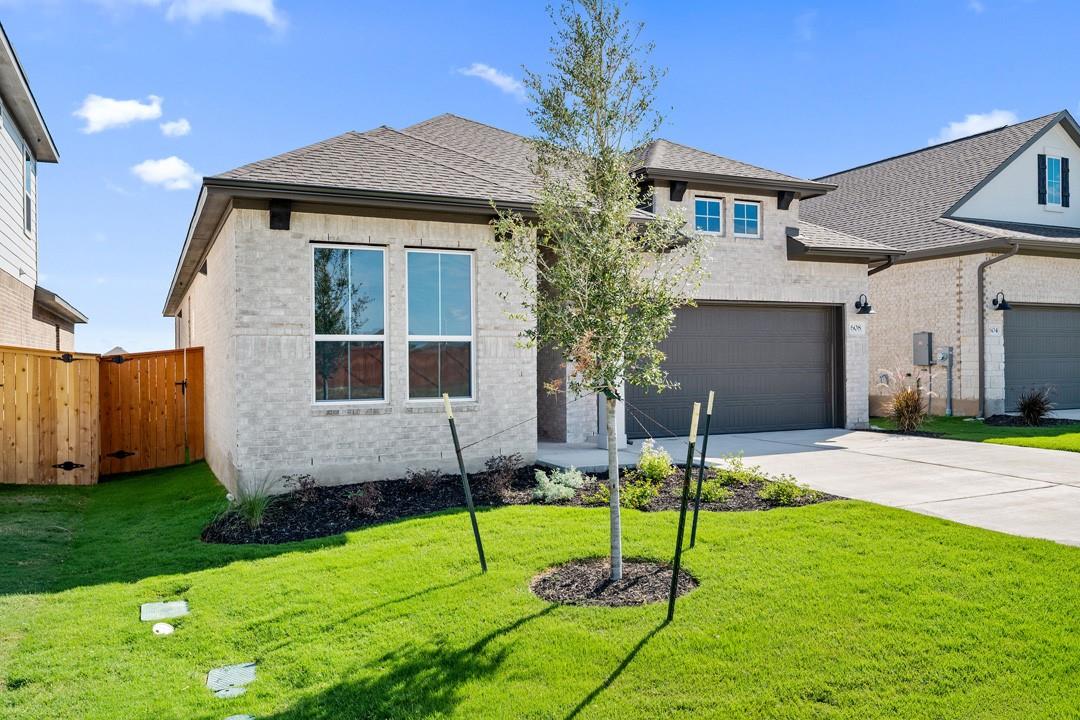 608 Leeland Drive, Liberty Hill, TX 78642
