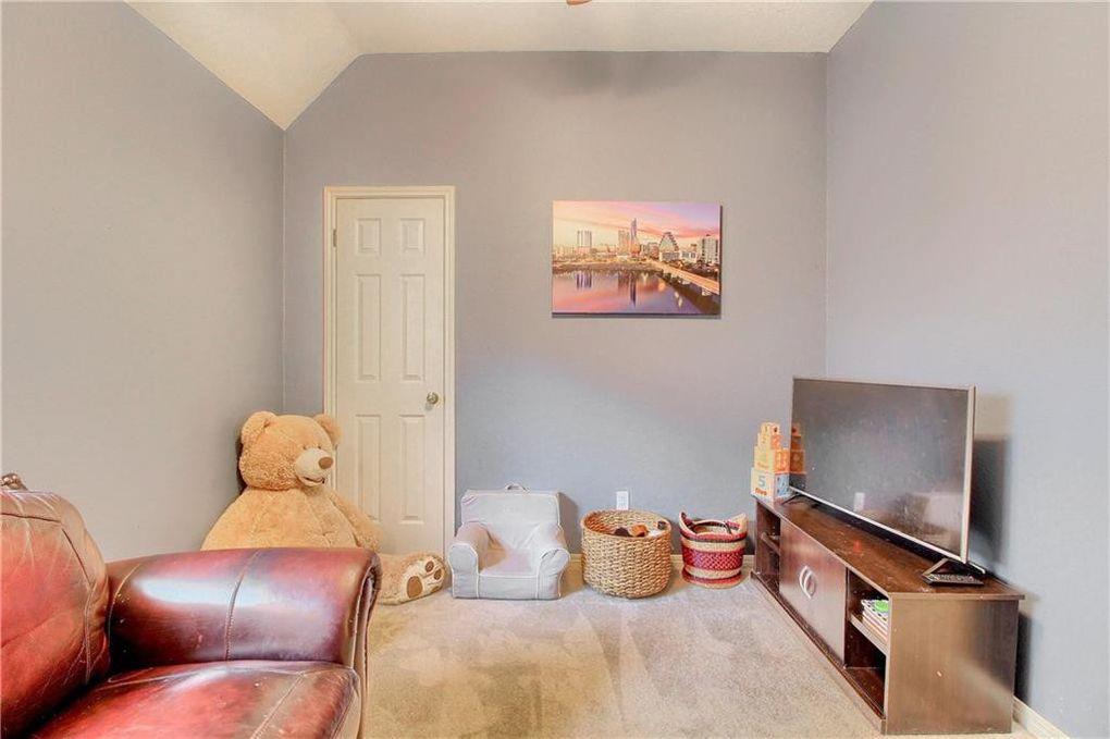 7902 Isaac Pryor Dr, Austin, TX 78749