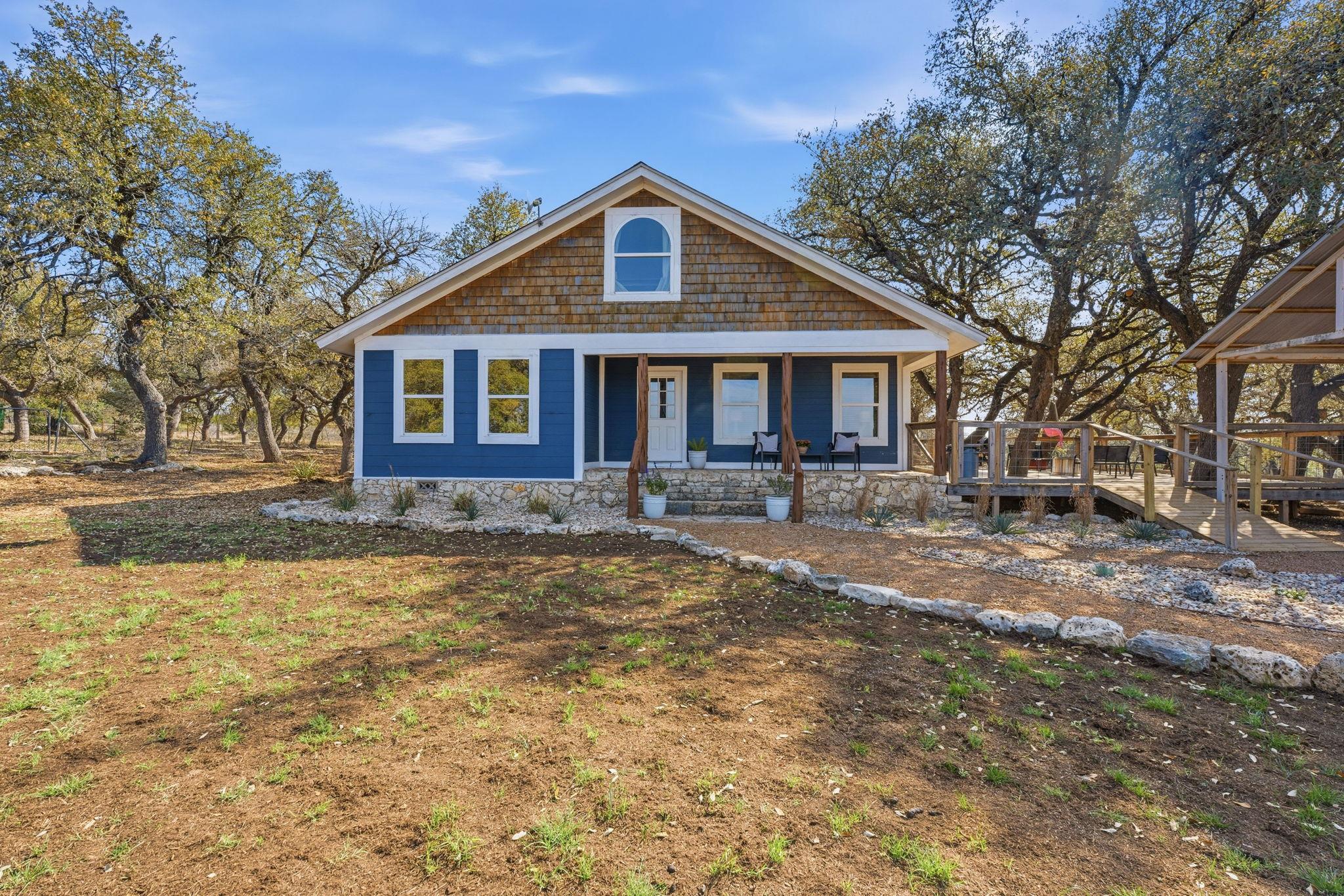 255 Rocky Creek Rd, Dripping Springs, TX 78620
