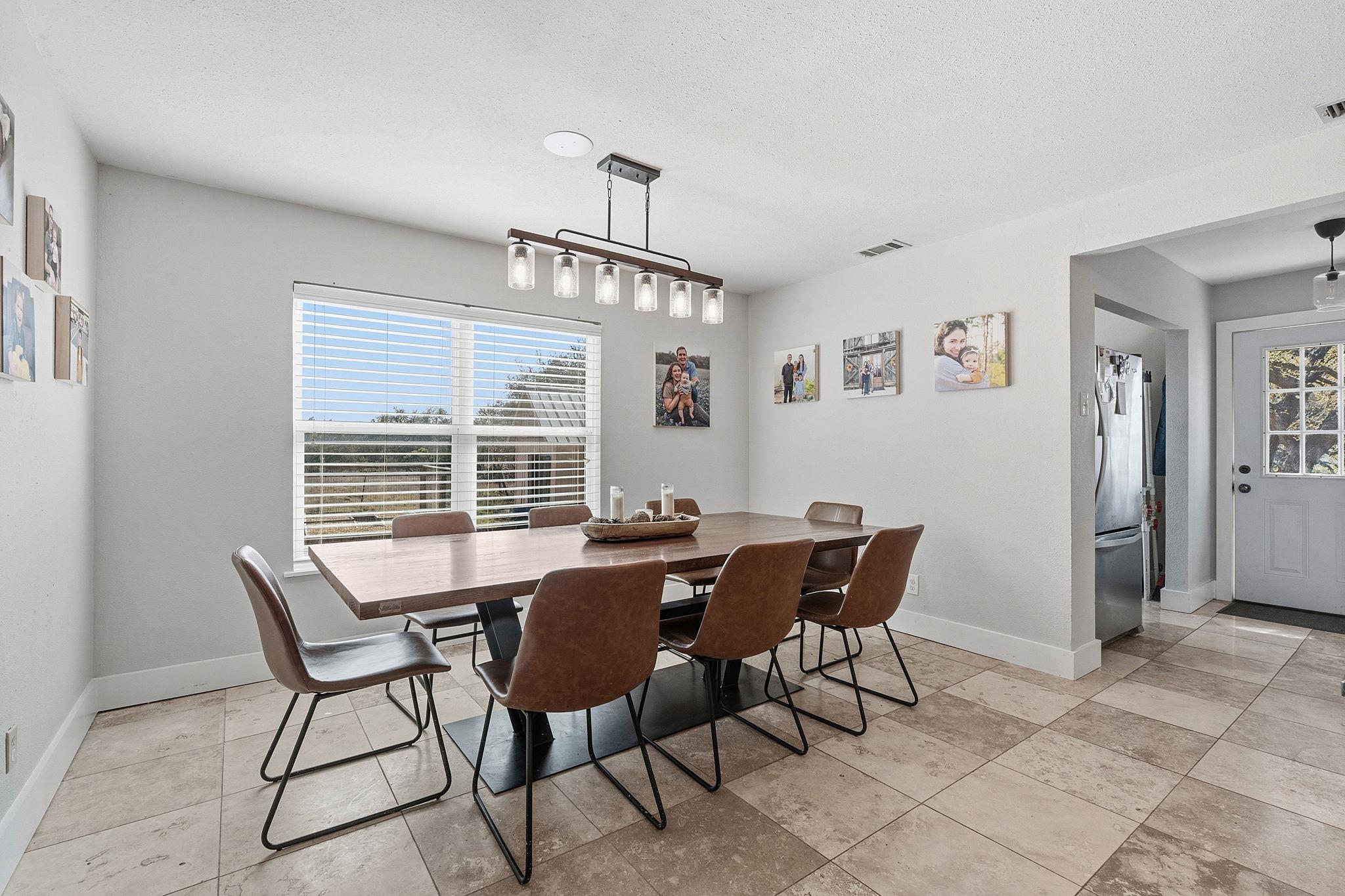 255 Rocky Creek Rd, Dripping Springs, TX 78620