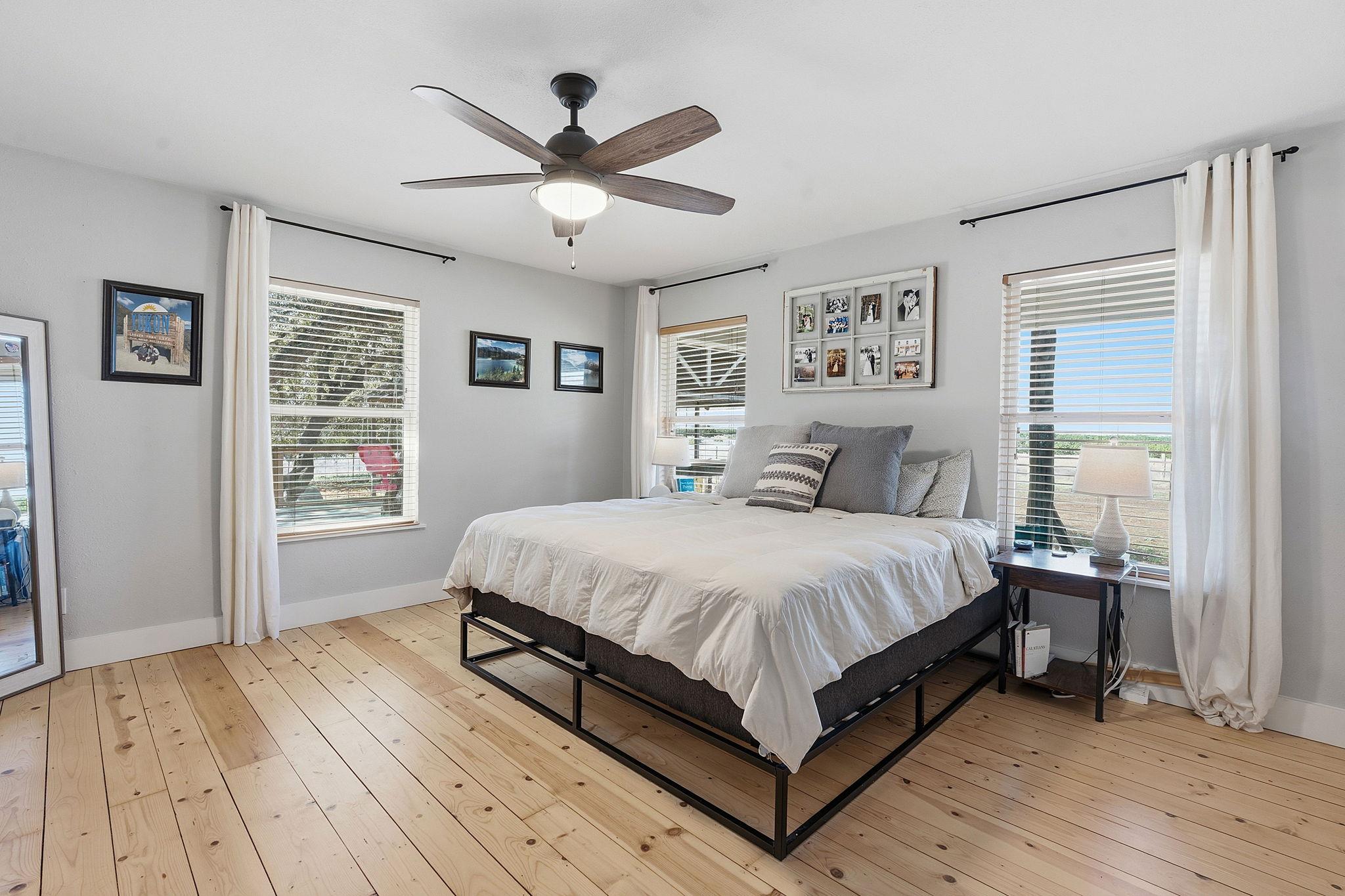 255 Rocky Creek Rd, Dripping Springs, TX 78620