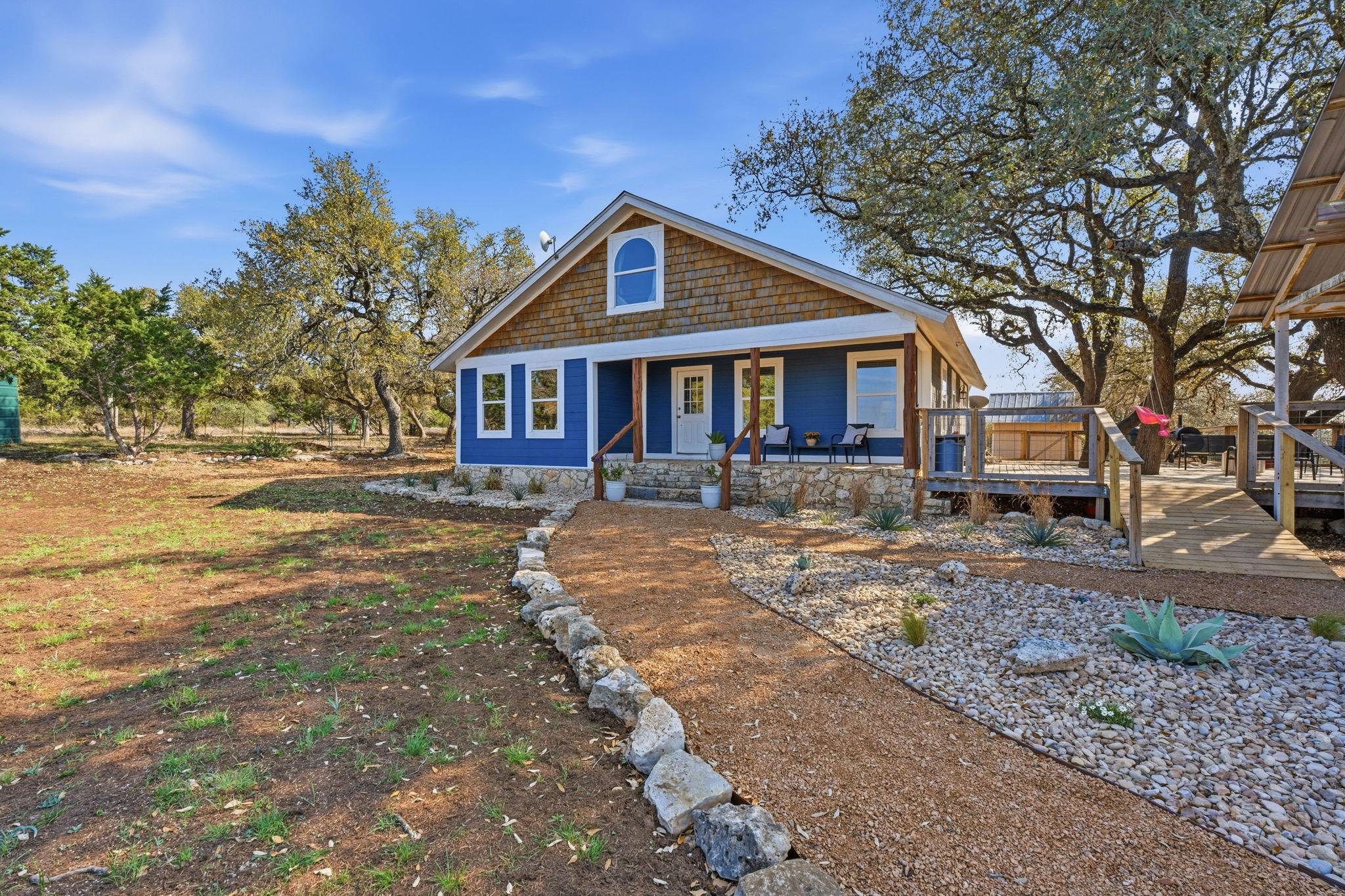 255 Rocky Creek Rd, Dripping Springs, TX 78620