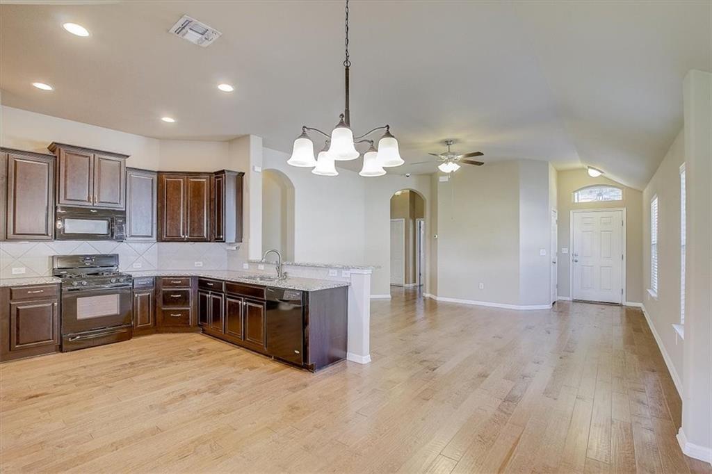 2005 Alyssas Dr, Manchaca, TX 78652