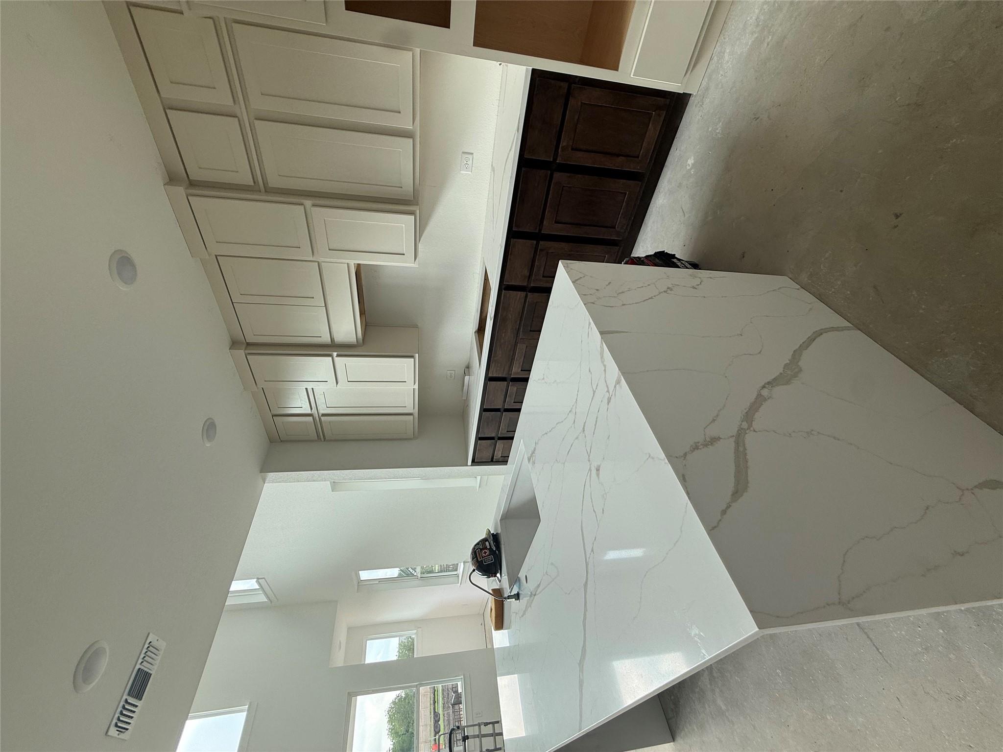 6305 McMurtry St, Austin, TX 78747