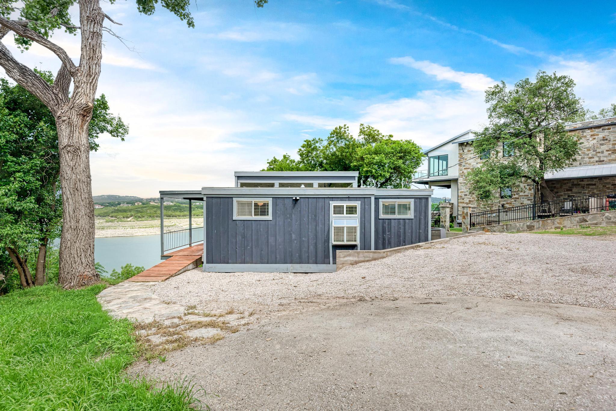 8130 JOY Rd, Volente, TX 78641