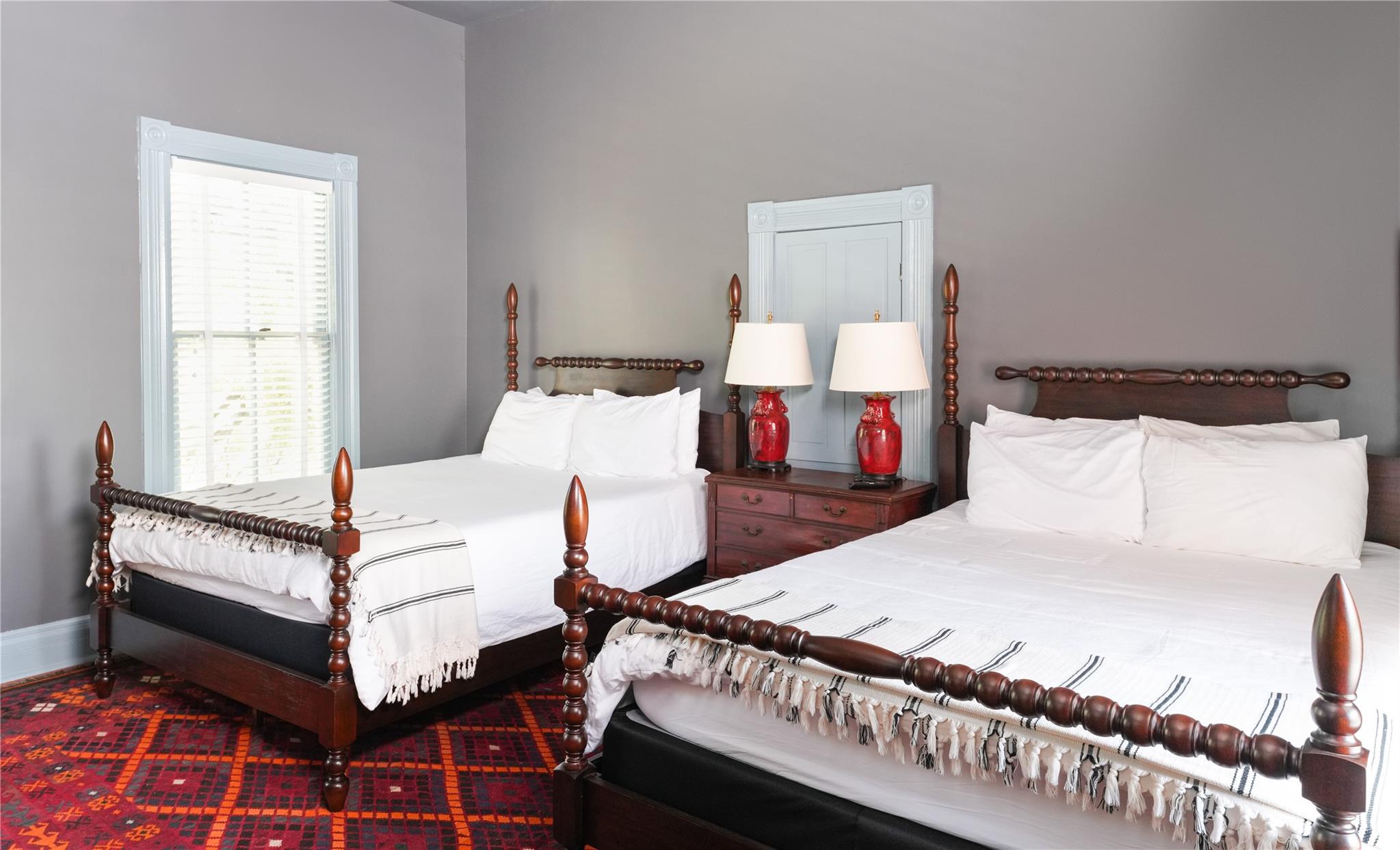 1001 King Ct, Kingsland, TX 78639