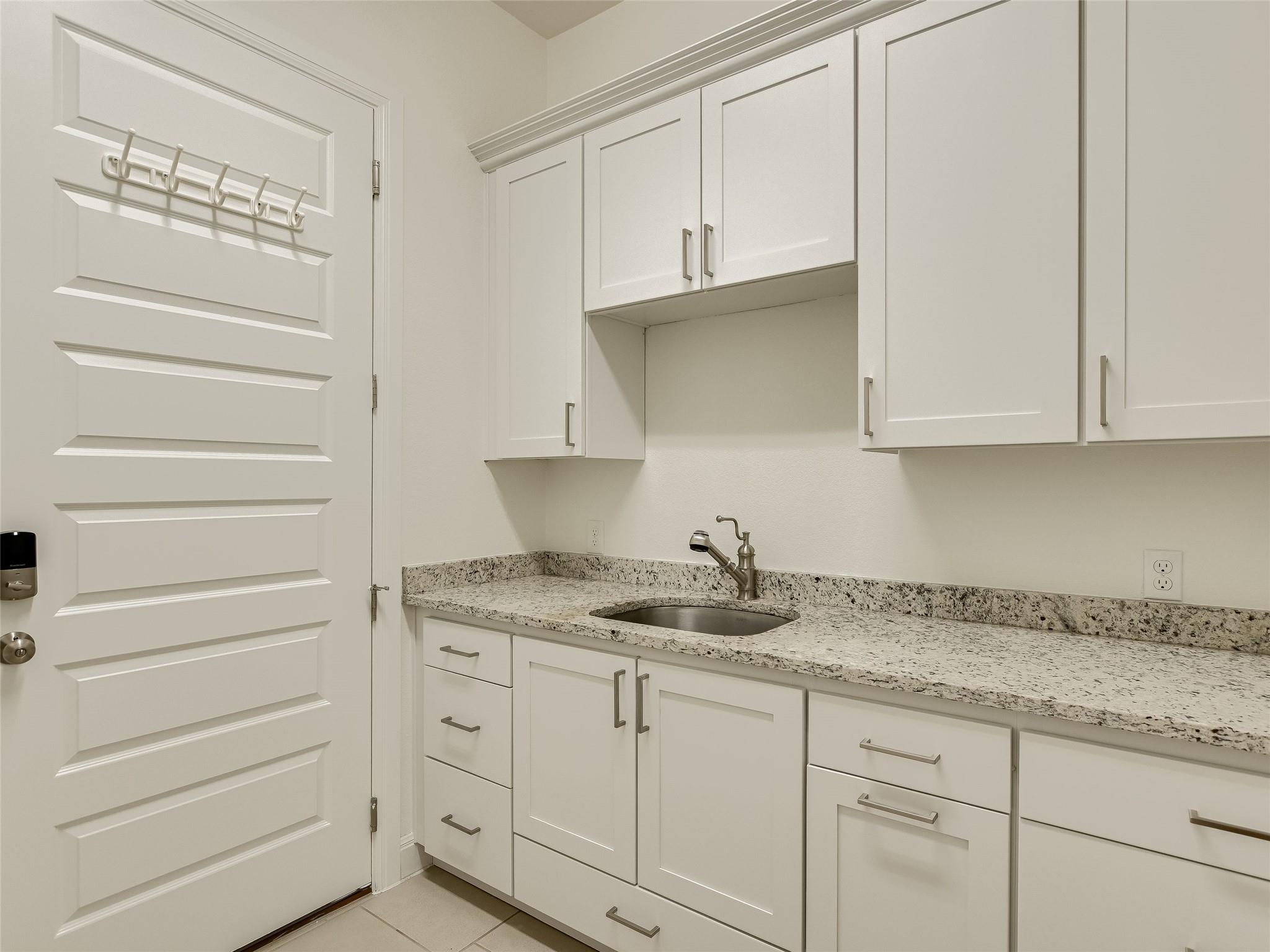 119 Loysoya St, Bastrop, TX 78602