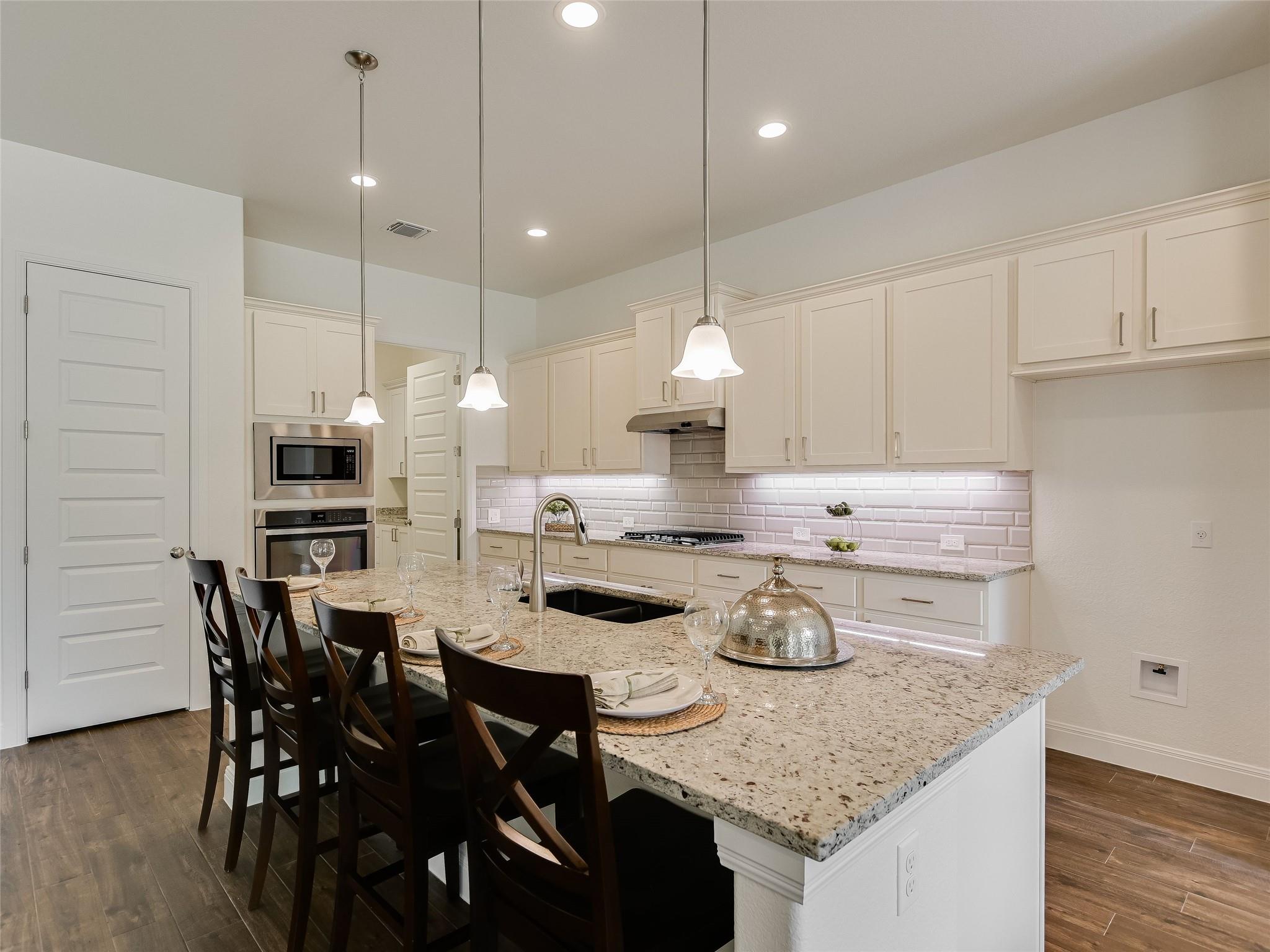 119 Loysoya St, Bastrop, TX 78602