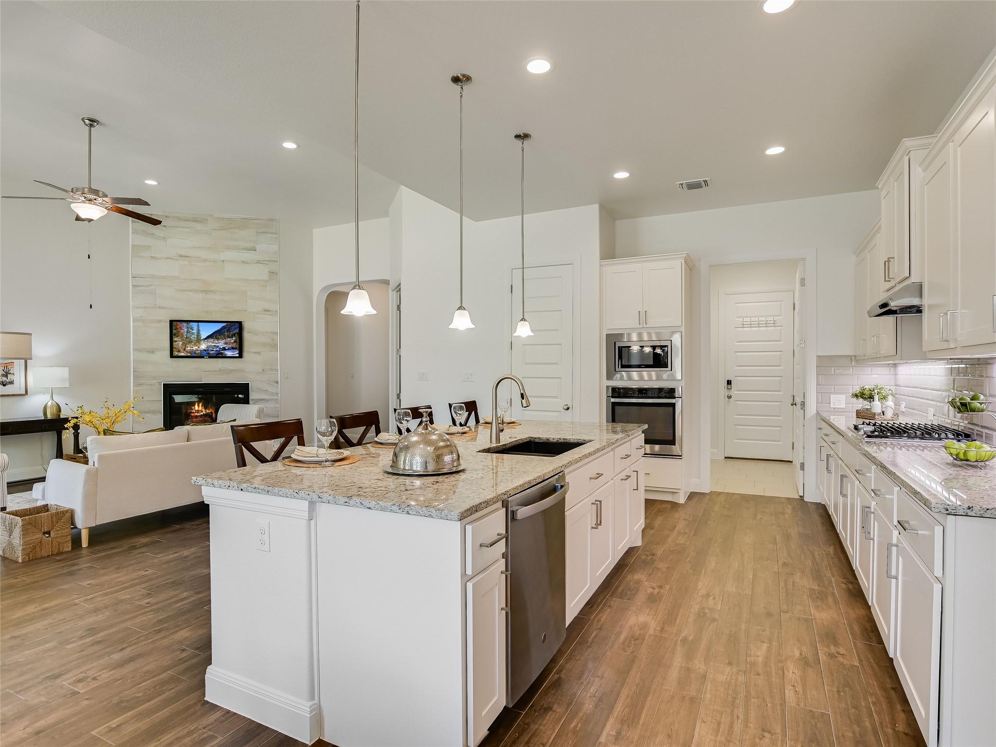 119 Loysoya St, Bastrop, TX 78602