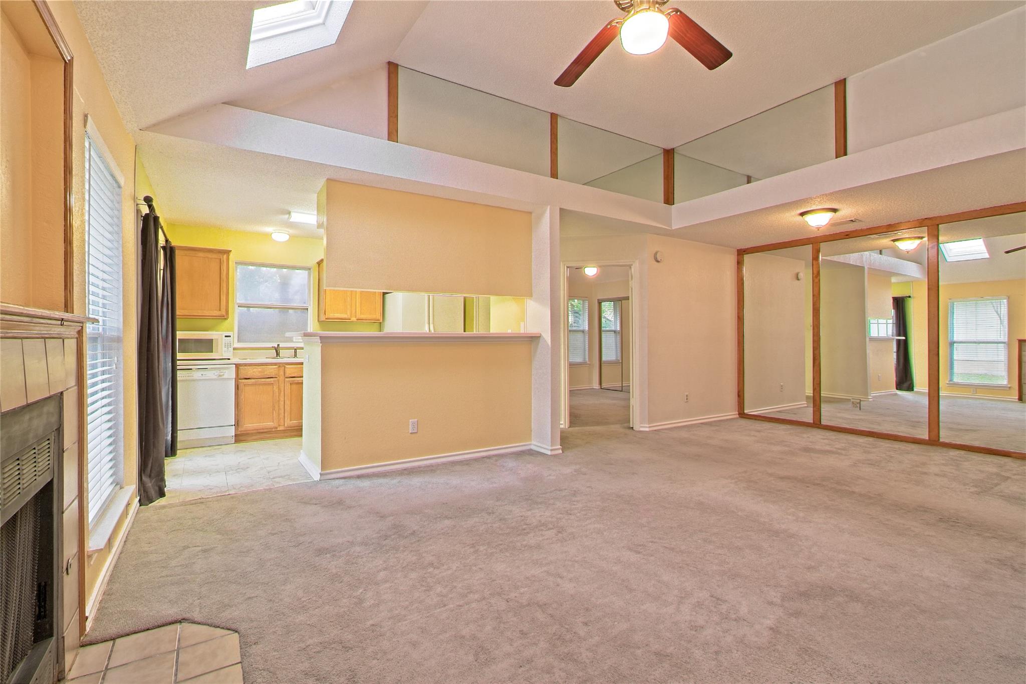 14207 Anita Marie Ln, Austin, TX 78728