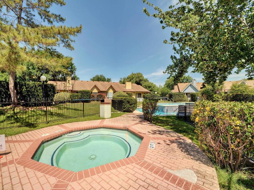 1601 Faro Dr # 502, Austin, TX 78741