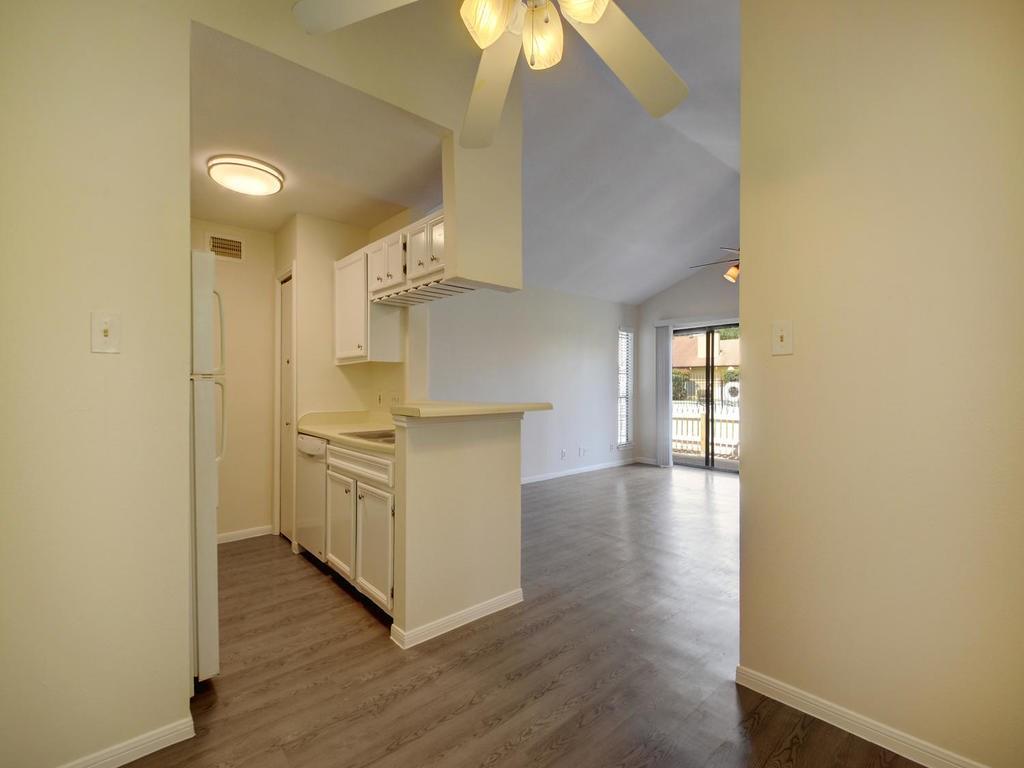 1601 Faro Dr # 502, Austin, TX 78741