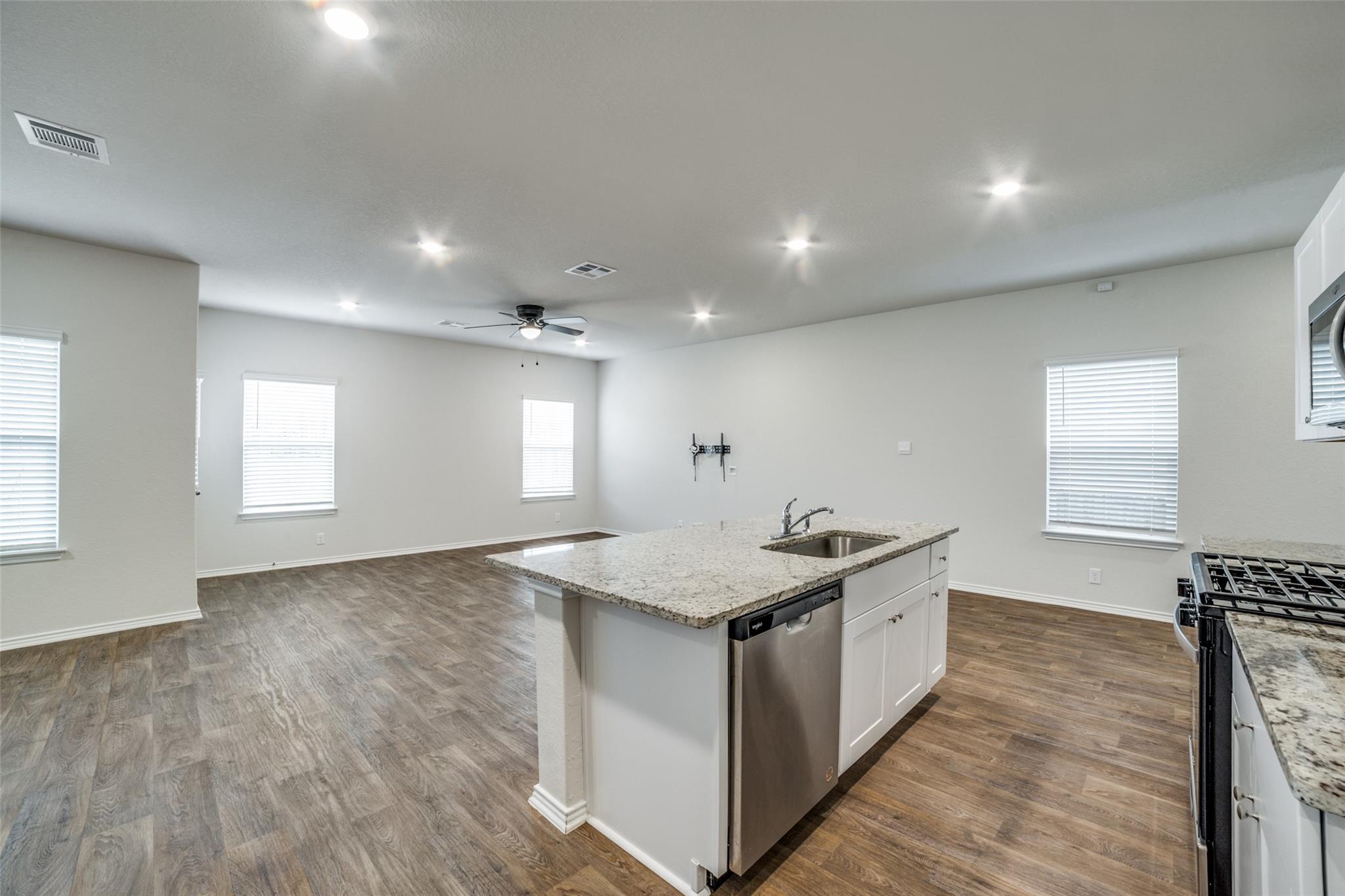 10615 Tattersall Blvd, San Antonio, TX 78252