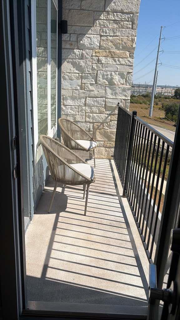 680 Naumann DR #A4 # A4, Leander, TX 78641