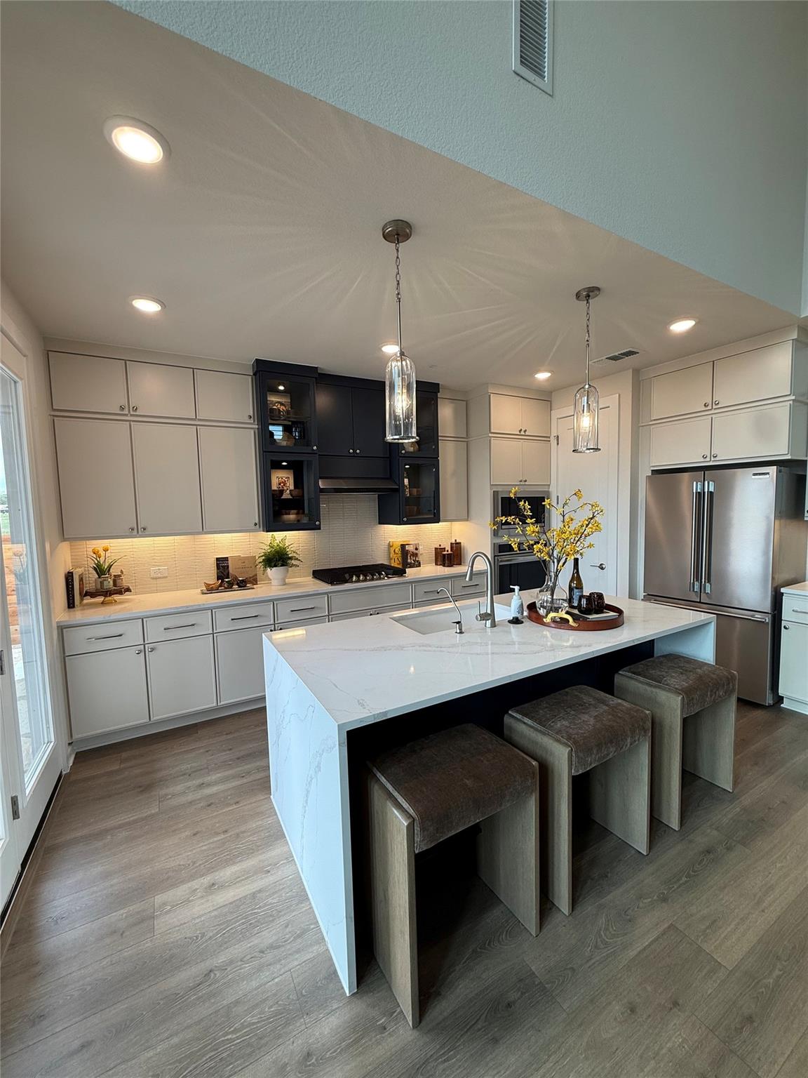 6317 McMurtry St, Austin, TX 78747