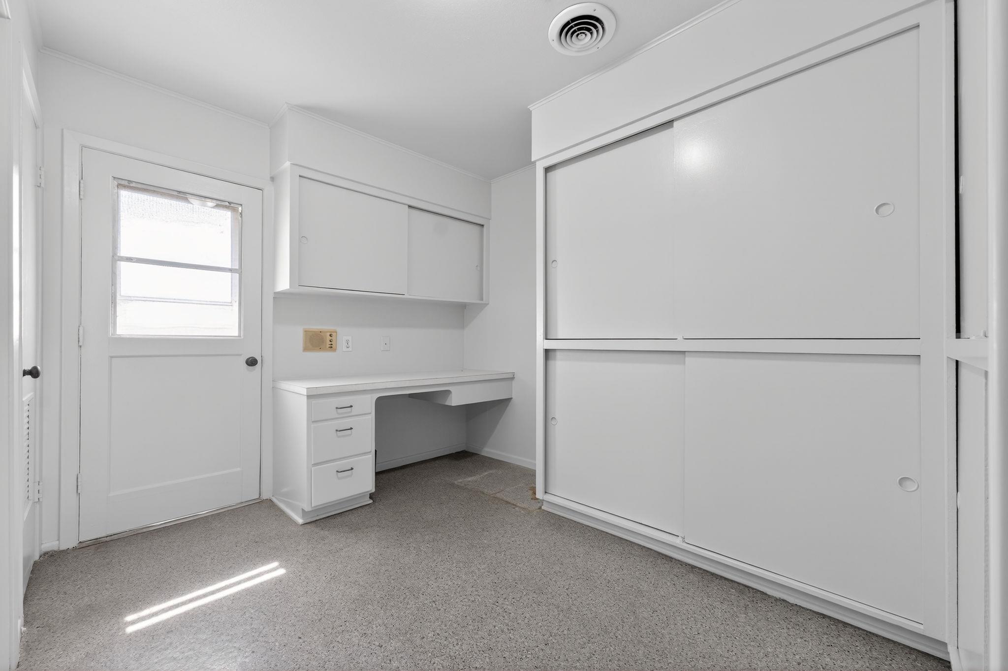 514 Hospital Blvd, Floresville, TX 78114