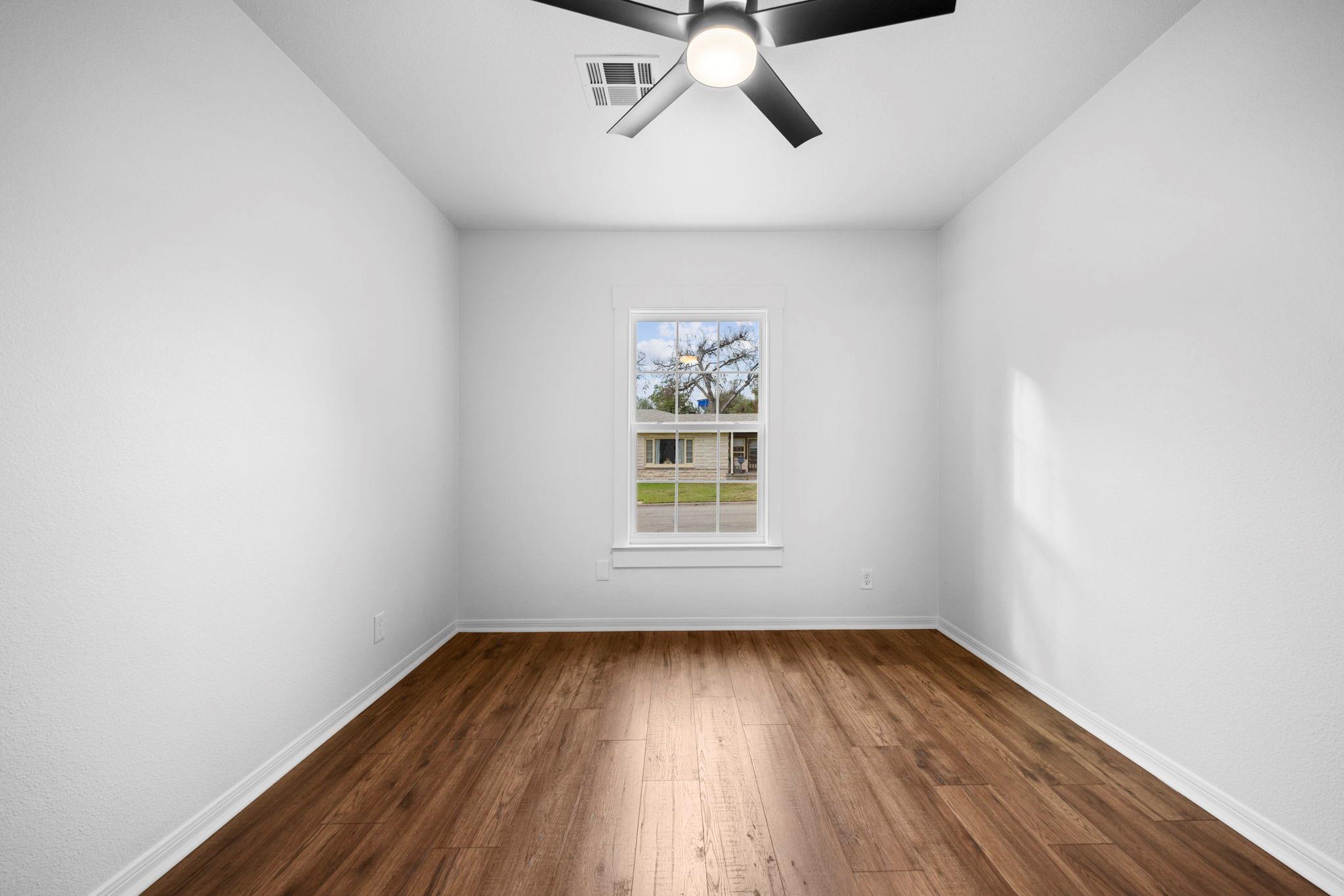 615 W Royal Ave, Temple, TX 76501