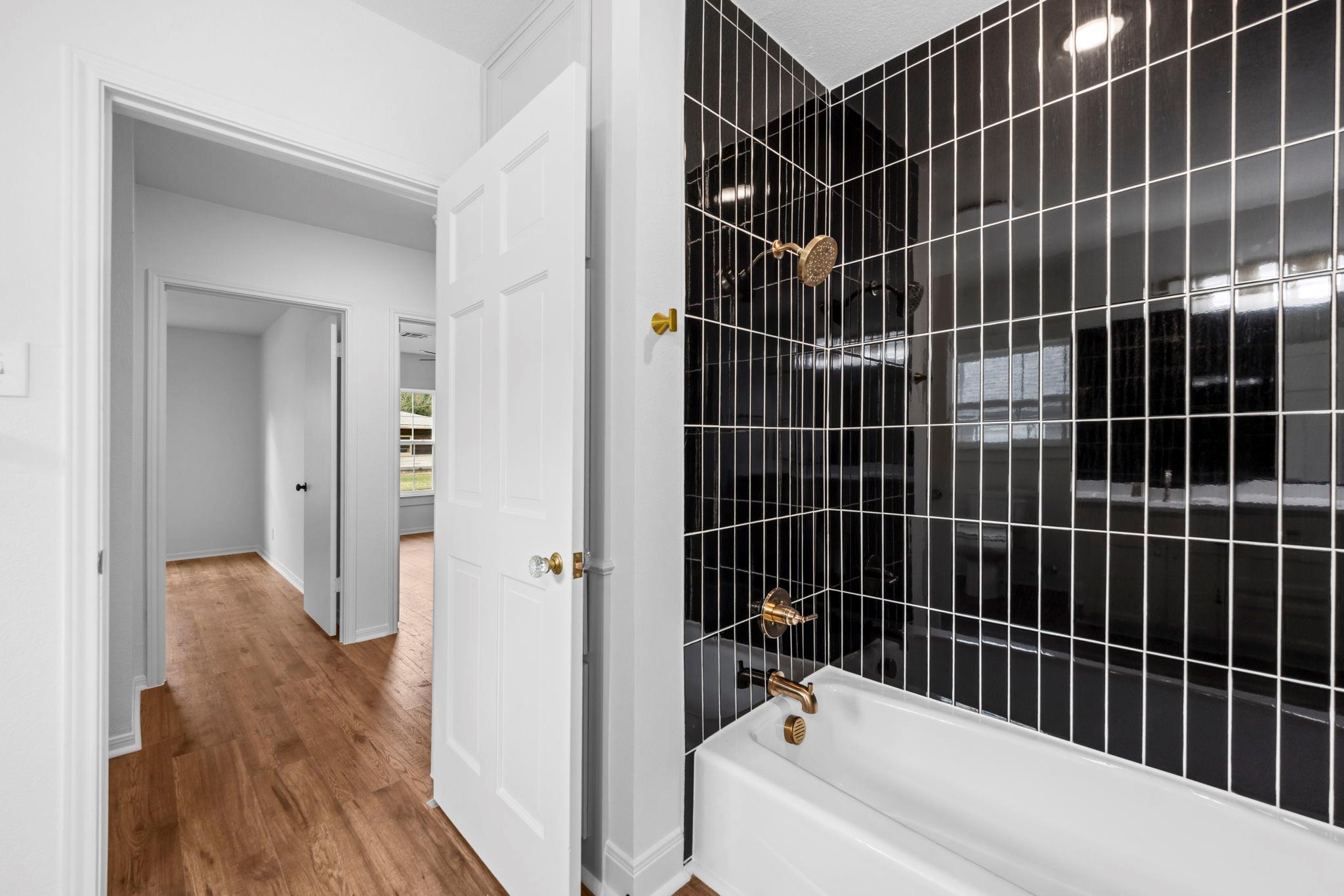 615 W Royal Ave, Temple, TX 76501