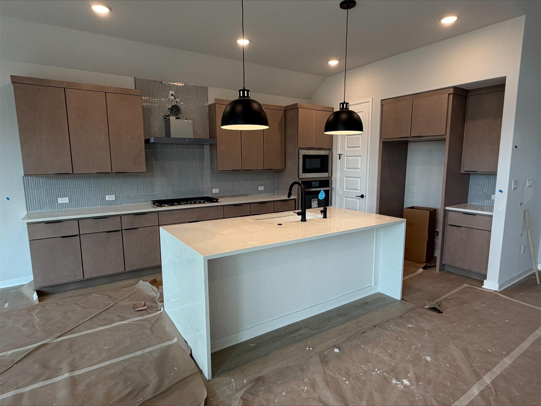 326 Big Banyan Drive, Dripping Springs, TX 78620