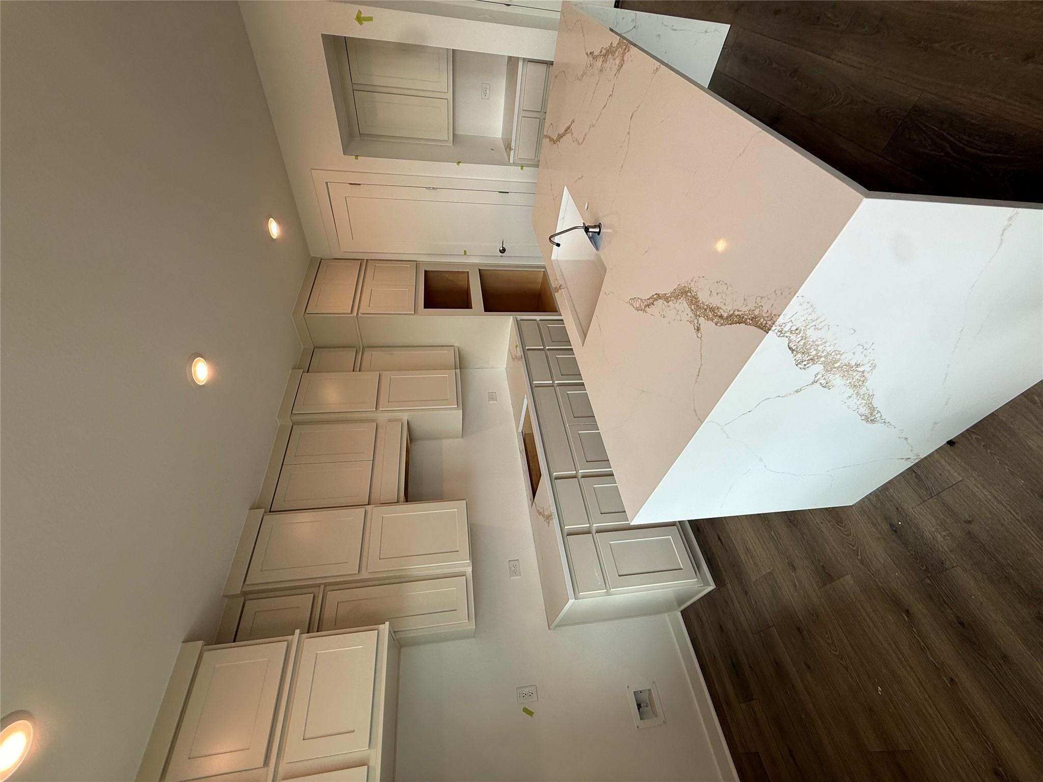 6321 McMurtry St, Austin, TX 78747