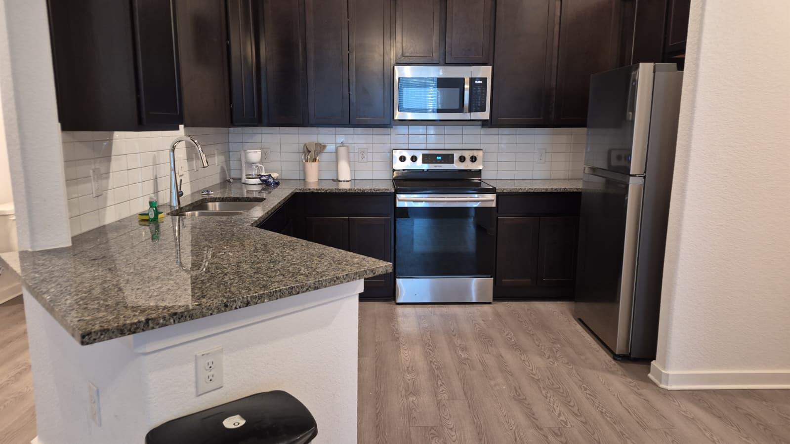 680 Naumann DR #A3 # A3, Leander, TX 78641