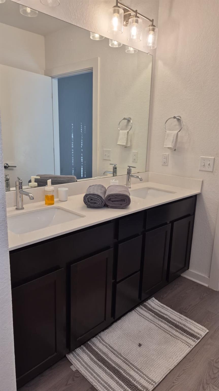 680 Naumann DR #A3 # A3, Leander, TX 78641