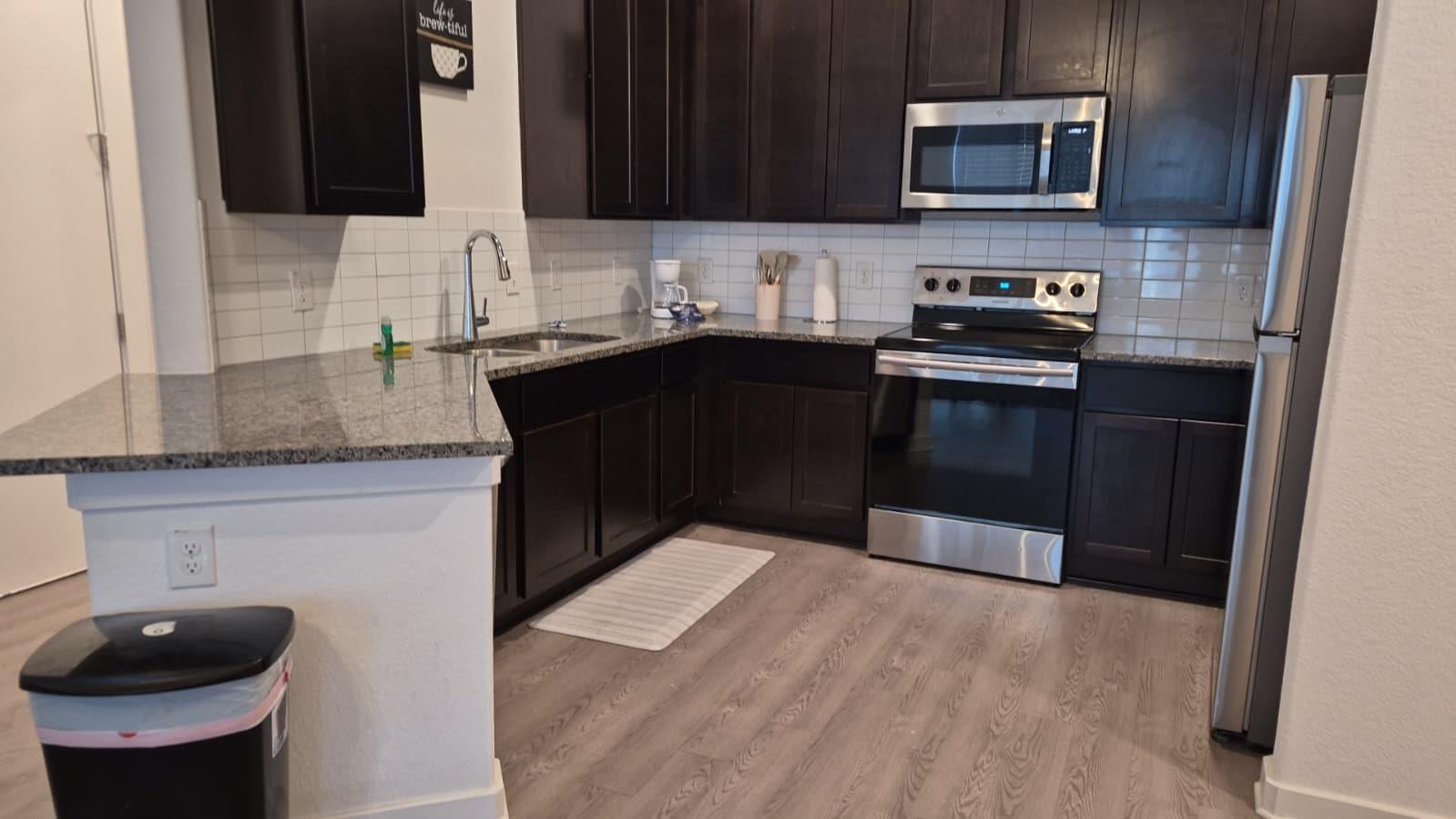 680 Naumann DR #A3 # A3, Leander, TX 78641