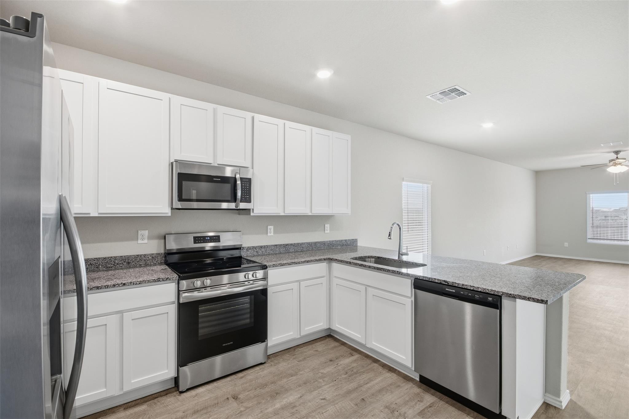 292 Legacy Cir, New Braunfels, TX 78130