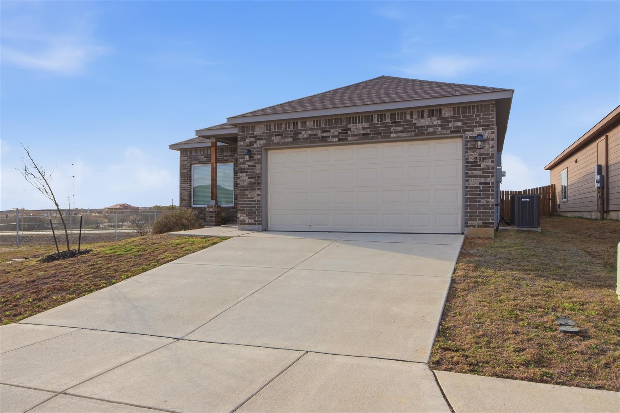 292 Legacy Cir, New Braunfels, TX 78130