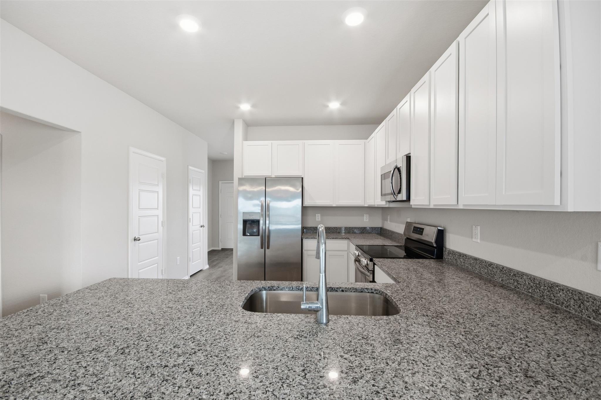 292 Legacy Cir, New Braunfels, TX 78130