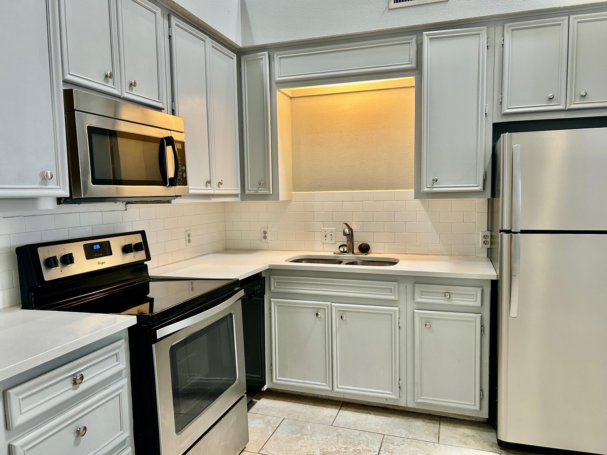 502 W 17th St # K, Austin, TX 78701