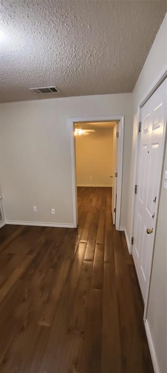 1907 Robbins Pl # 204, Austin, TX 78705