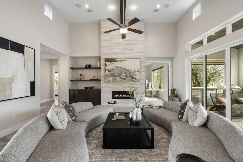 311 Bowcross Pt, Austin, TX 78738