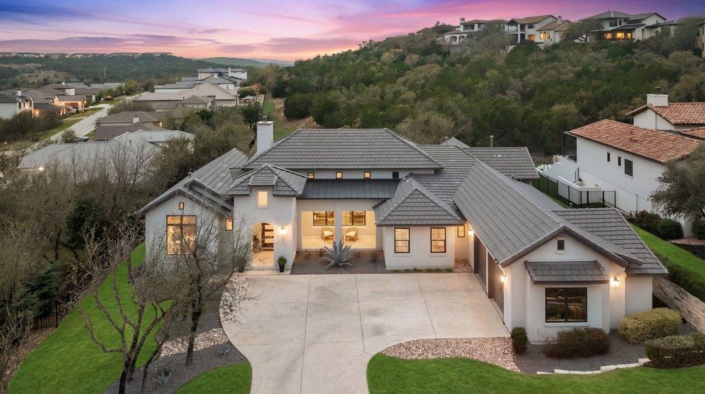 311 Bowcross Pt, Austin, TX 78738