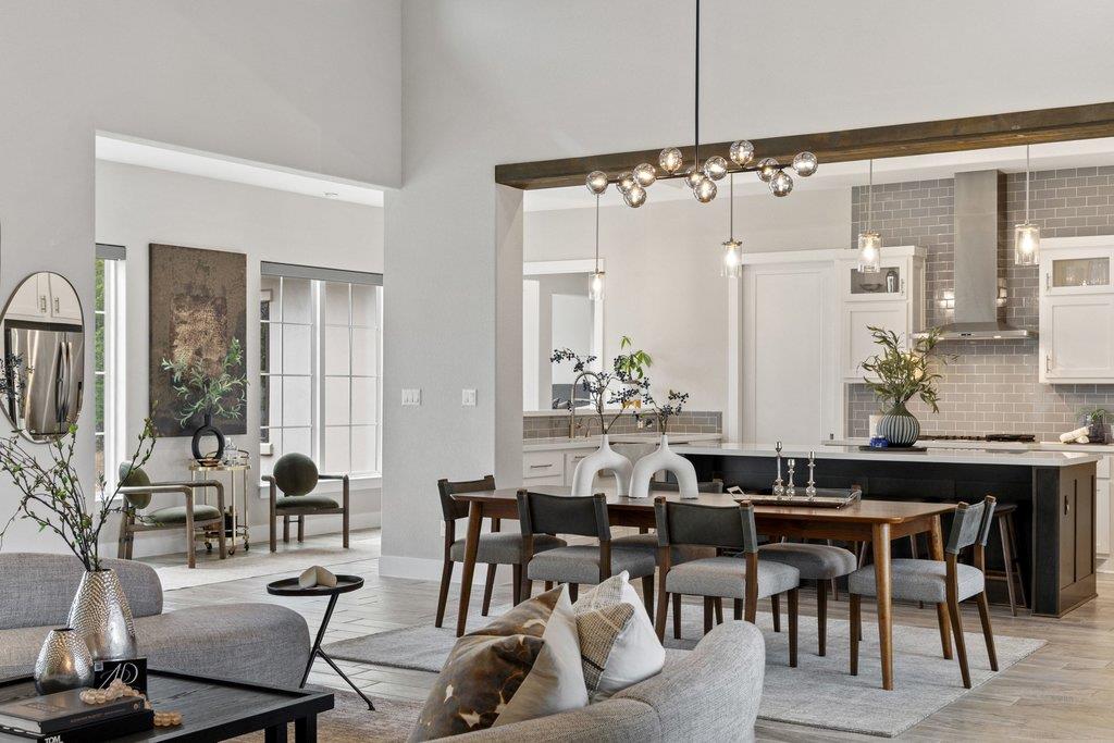 311 Bowcross Pt, Austin, TX 78738